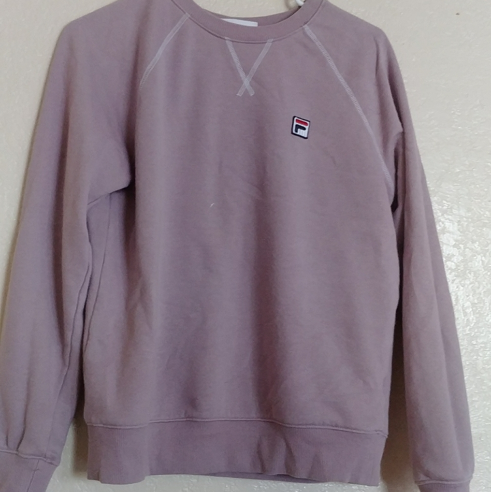 Pullover sweater